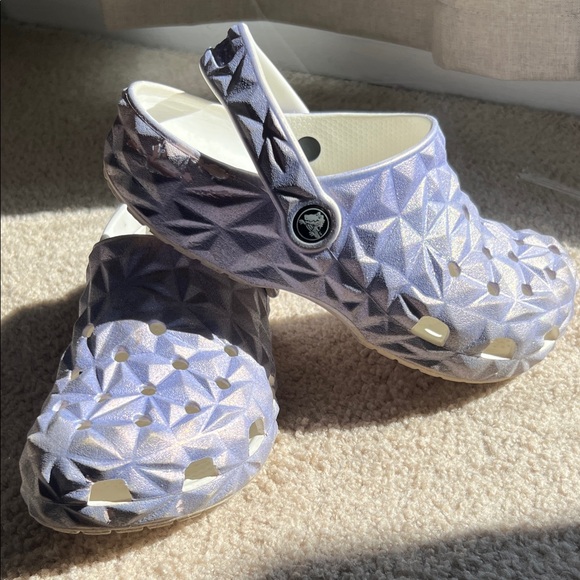 CROCS Other - CROCS Kids' Iridescent Purple Clogs